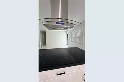 [Address not provided], Miami, FL 33165 - Photo 10