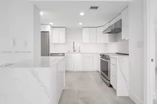 6725 Harding Ave, Miami Beach, FL 33141 - Photo 4