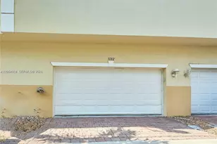 3182 N Greenleaf Cir, Boynton Beach, FL 33426 - Photo 18