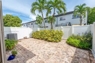 12901 SW 50th St, Miramar, FL 33027 - Photo 14