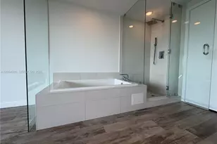 650 NE 32nd St, Miami, FL 33137 - Photo 12