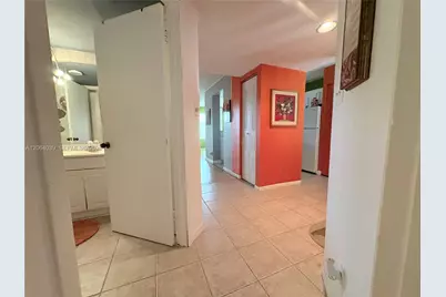 929 Coral Club Dr #929, Coral Springs, FL 33071 - Photo 6