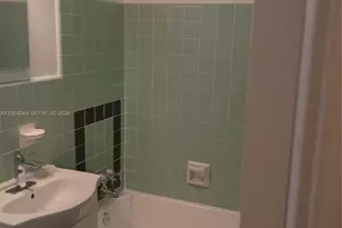 545 74, Miami Beach, FL 33142 - Photo 4