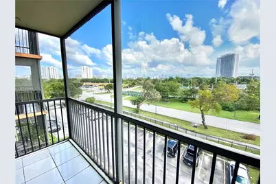 16950 Dixie #A536, North Miami Beach, FL 33160 - Photo 6