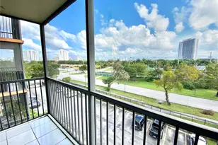 16950 Dixie, North Miami Beach, FL 33160 - Photo 6