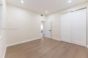 4144 Alton Rd, Miami Beach, FL 33140 - Photo 12