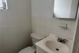 11 SW 32nd Ave, Miami, FL 33135 - Photo 8