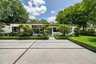 831 Cortez St, Coral Gables, FL 33134 - Photo 30