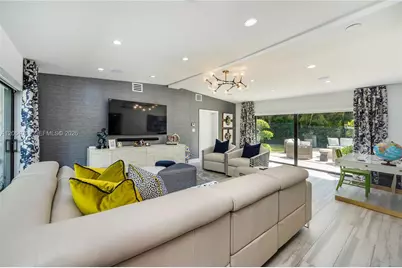 831 Cortez St, Coral Gables, FL 33134 - Photo 4