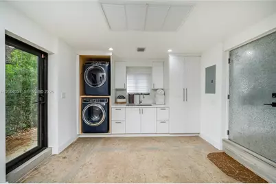 831 Cortez St, Coral Gables, FL 33134 - Photo 28
