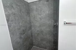1843 Dewey St, Hollywood, FL 33020 - Photo 4