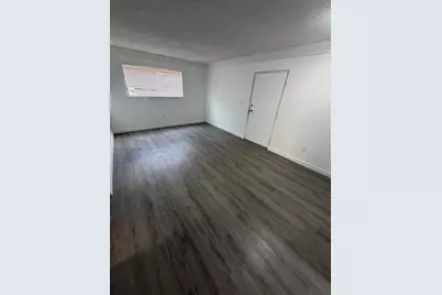 1501 W 42nd St #102, Hialeah, FL 33012 - Photo 10