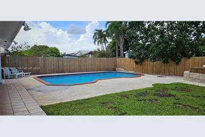 14765 SW 82nd St, Miami, FL 33193 - Photo 40