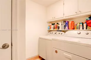 2307 NE 7th St, Hallandale Beach, FL 33009 - Photo 4