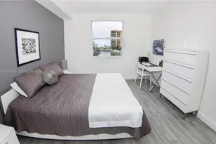 17150 N Bay Rd, Sunny Isles Beach, FL 33160 - Photo 18