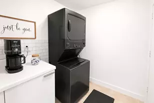 14951 Royal Oaks Ln, North Miami, FL 33181 - Photo 44