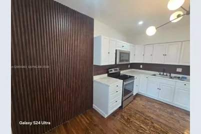[Address not provided], North Miami Beach, FL 33162 - Photo 2