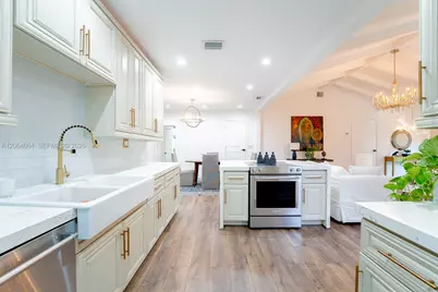 2483 SW 24th St, Miami, FL 33145 - Photo 24
