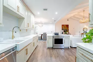 2483 SW 24th St, Miami, FL 33145 - Photo 24