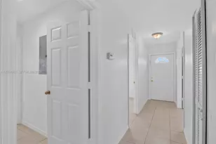 2420/2422 S Vernon, Lehigh Acres, FL 33913 - Photo 4