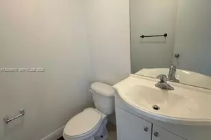 9367 Fontainebleau Blvd, Miami, FL 33172 - Photo 8