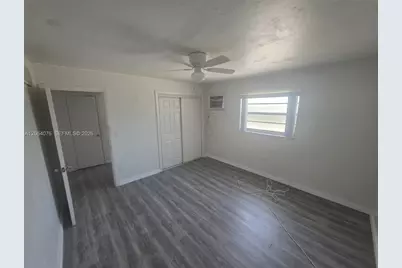 45 E 11th St #15, Hialeah, FL 33010 - Photo 16