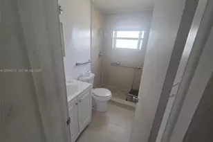45 E 11th St, Hialeah, FL 33010 - Photo 14