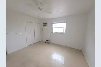 45 E 11th St #15, Hialeah, FL 33010 - Photo 12