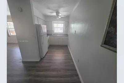 45 E 11th St #15, Hialeah, FL 33010 - Photo 10