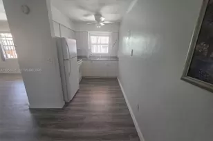 45 E 11th St, Hialeah, FL 33010 - Photo 10
