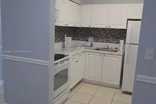 9405 SW 76th St, Miami, FL 33173 - Photo 24