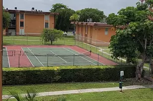 9405 SW 76th St, Miami, FL 33173 - Photo 32