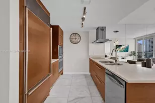 485 Brickell Ave, Miami, FL 33131 - Photo 10