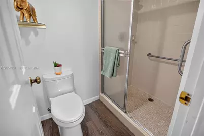 1713 Whitehall Dr #306, Davie, FL 33324 - Photo 18