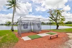 1713 Whitehall Dr, Davie, FL 33324 - Photo 62