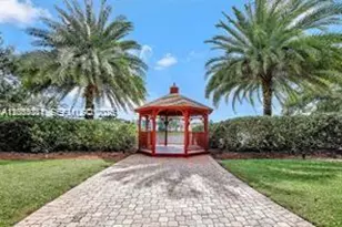 1713 Whitehall Dr, Davie, FL 33324 - Photo 50
