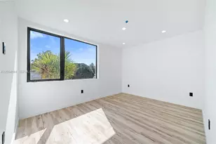 11 NE 51st St, Miami, FL 33137 - Photo 10