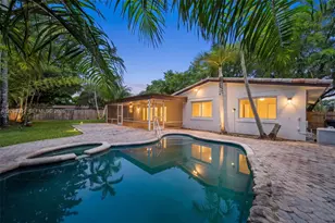 6200 Pine Terrace, Plantation, FL 33317 - Photo 2