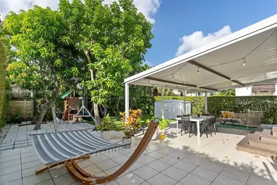 2451 SW 25th St, Miami, FL 33133 - Photo 44