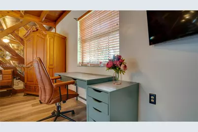 301 SW 69th Ave #301, Miami, FL 33144 - Photo 32