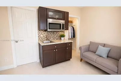 2675 SW 119th Ct, Miami, FL 33175 - Photo 10