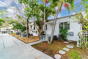 8335 E Crespi Blvd, Miami Beach, FL 33141 - Photo 2