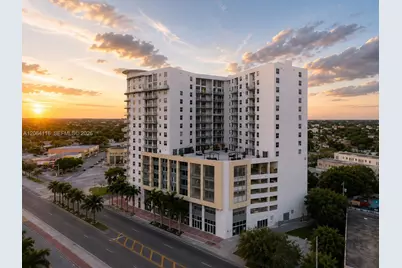1 Glen Royal Pkwy #702, Miami, FL 33125 - Photo 18
