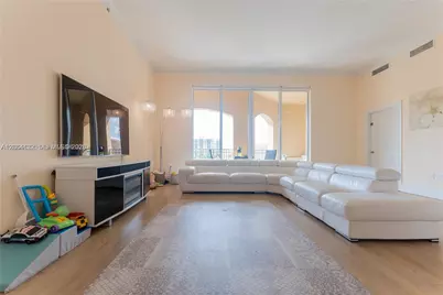 3001 NE 185th St #710, Aventura, FL 33180 - Photo 8