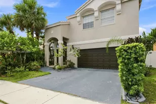 15650 NW 12th Ct, Pembroke Pines, FL 33028 - Photo 8