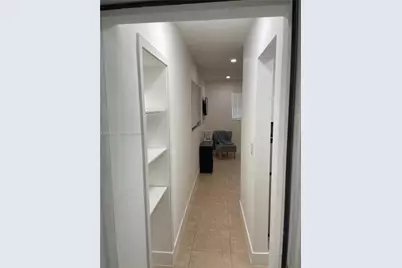 320 NE 160th St, Miami, FL 33162 - Photo 34