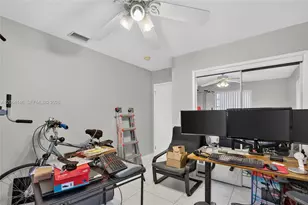 210 E 10th St, Hialeah, FL 33010 - Photo 26