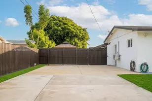 10860 SW 217th Terrace, Miami, FL 33170 - Photo 18