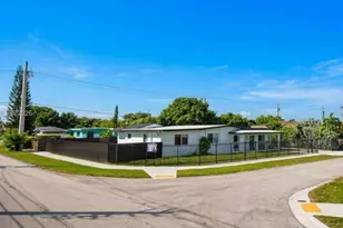 10860 SW 217th Terrace, Miami, FL 33170 - Photo 2