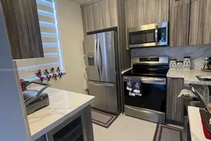 9225 Collins Ave, Surfside, FL 33154 - Photo 14